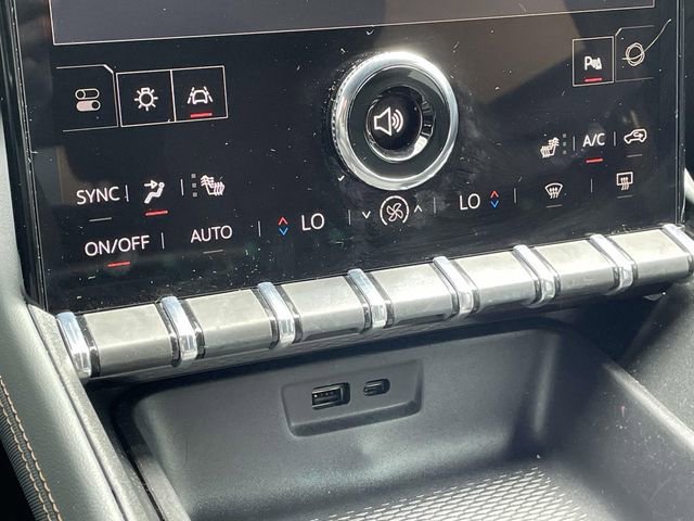 Used 2026 GMC Terrain AT4 image 26