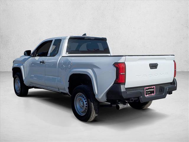 Used 2024 Toyota Tacoma SR image 5