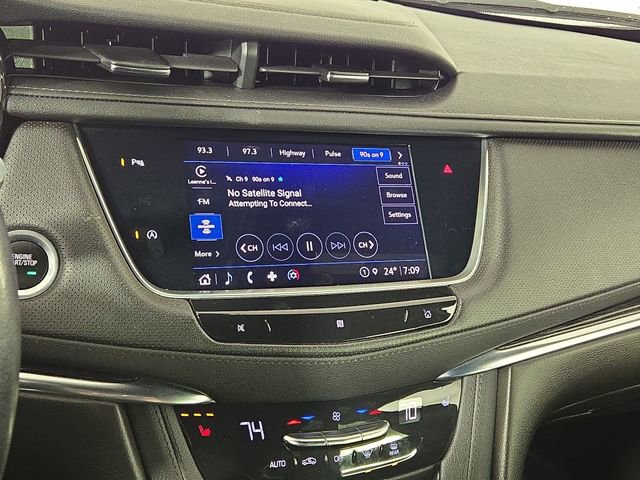 Used 2021 Cadillac XT5 Premium Luxury w/ LPO, Floor Liner Package image 17