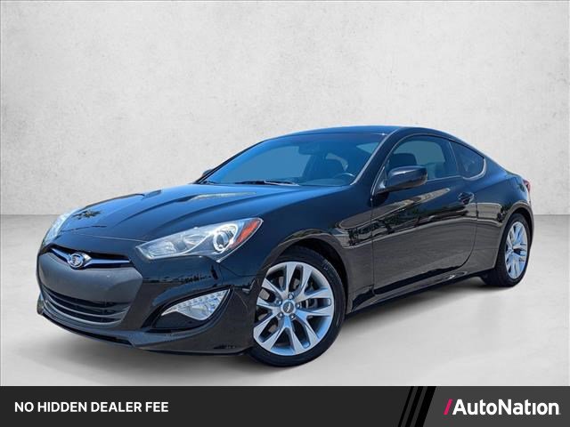 Used 2014 Hyundai Genesis 2.0T RWD image 1