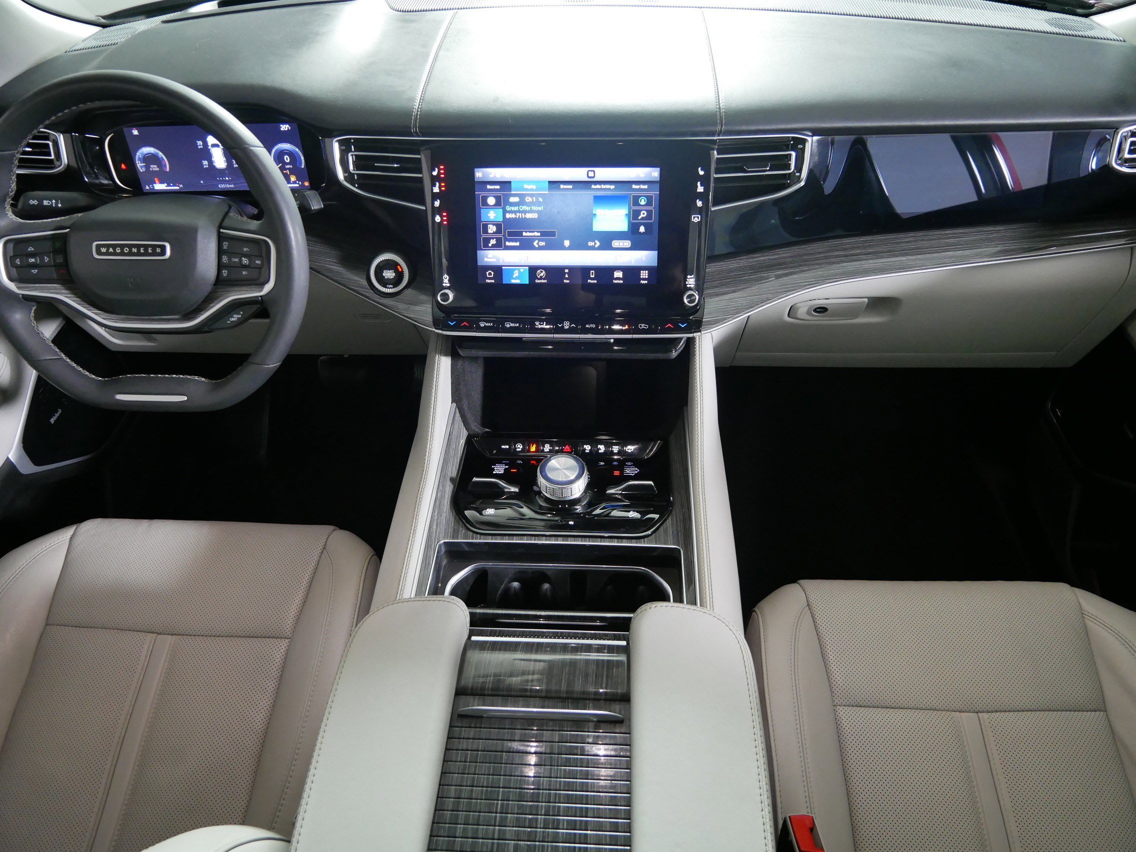 Used 2022 Jeep Wagoneer Series III w/ Premium Group I image 10