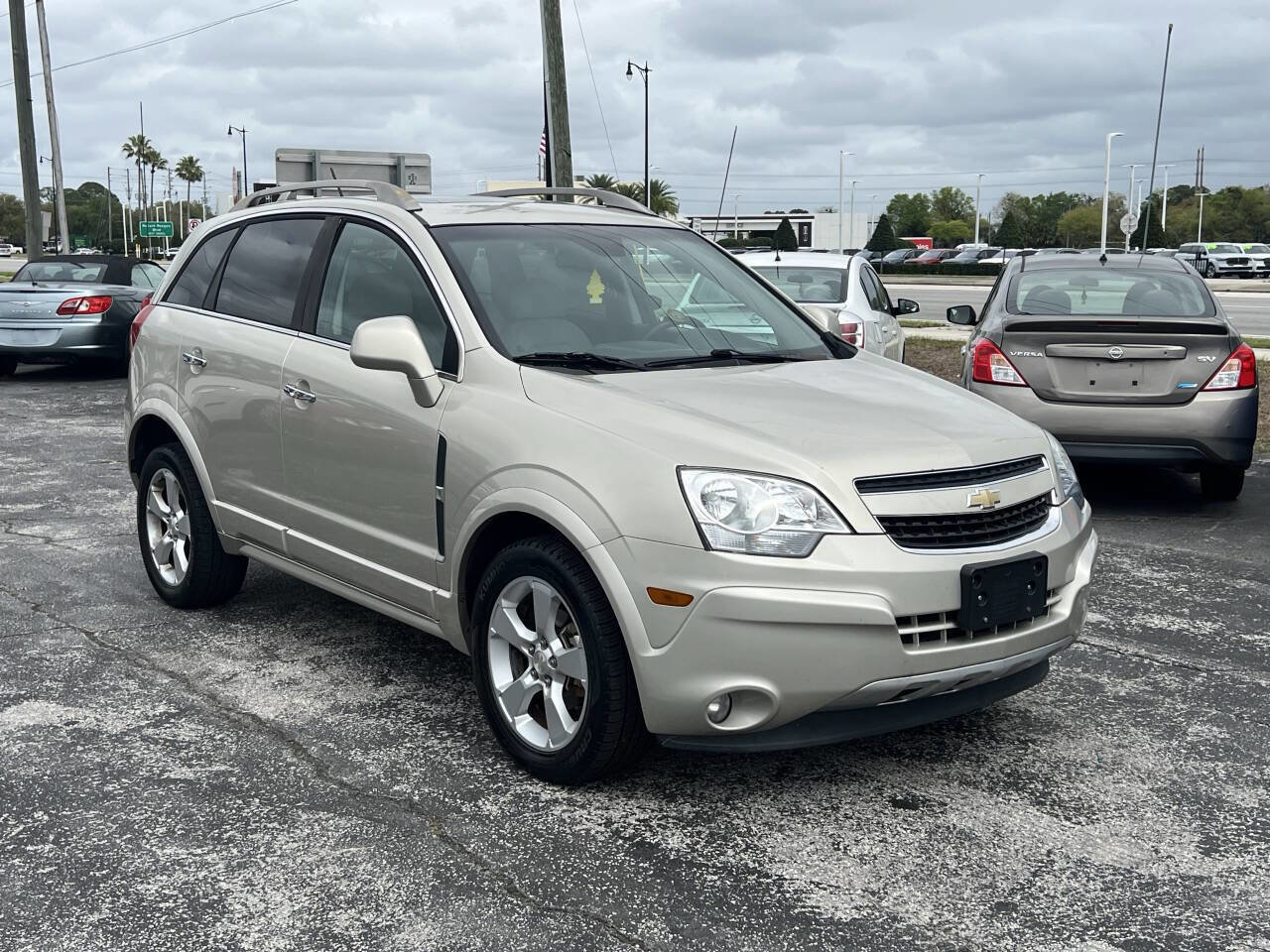 Used 2014 Chevrolet Captiva Sport LTZ image 2