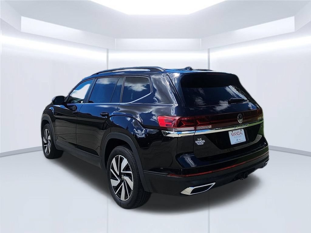 Used 2025 Volkswagen Atlas SE AWD/4WD image 7