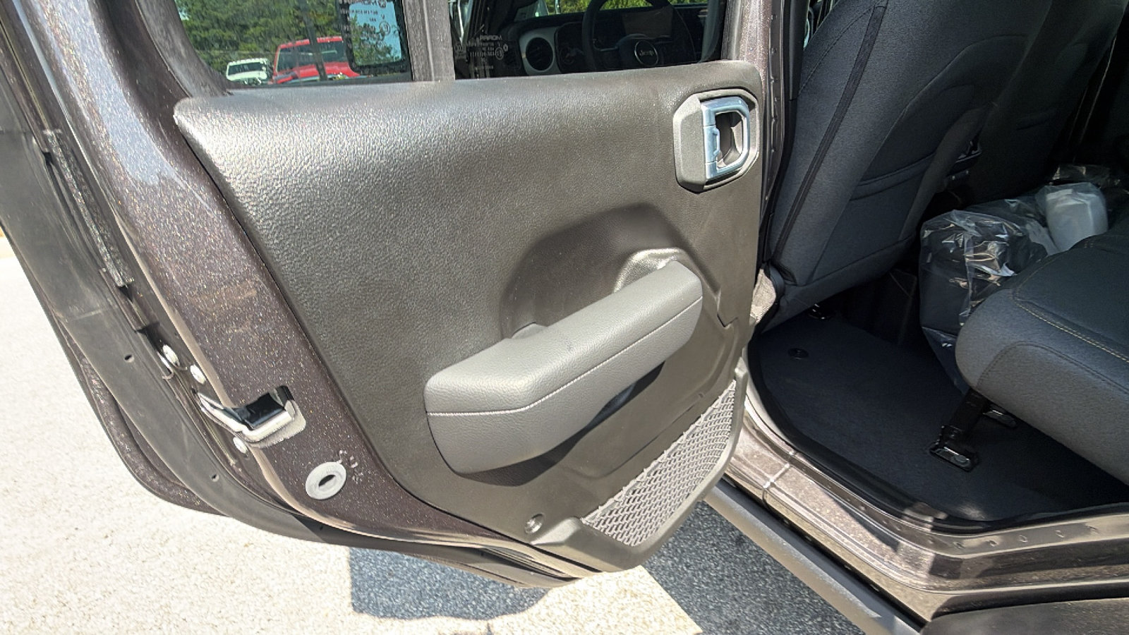 New 2026 Jeep Wrangler Unlimited Sport AWD/4WD image 18
