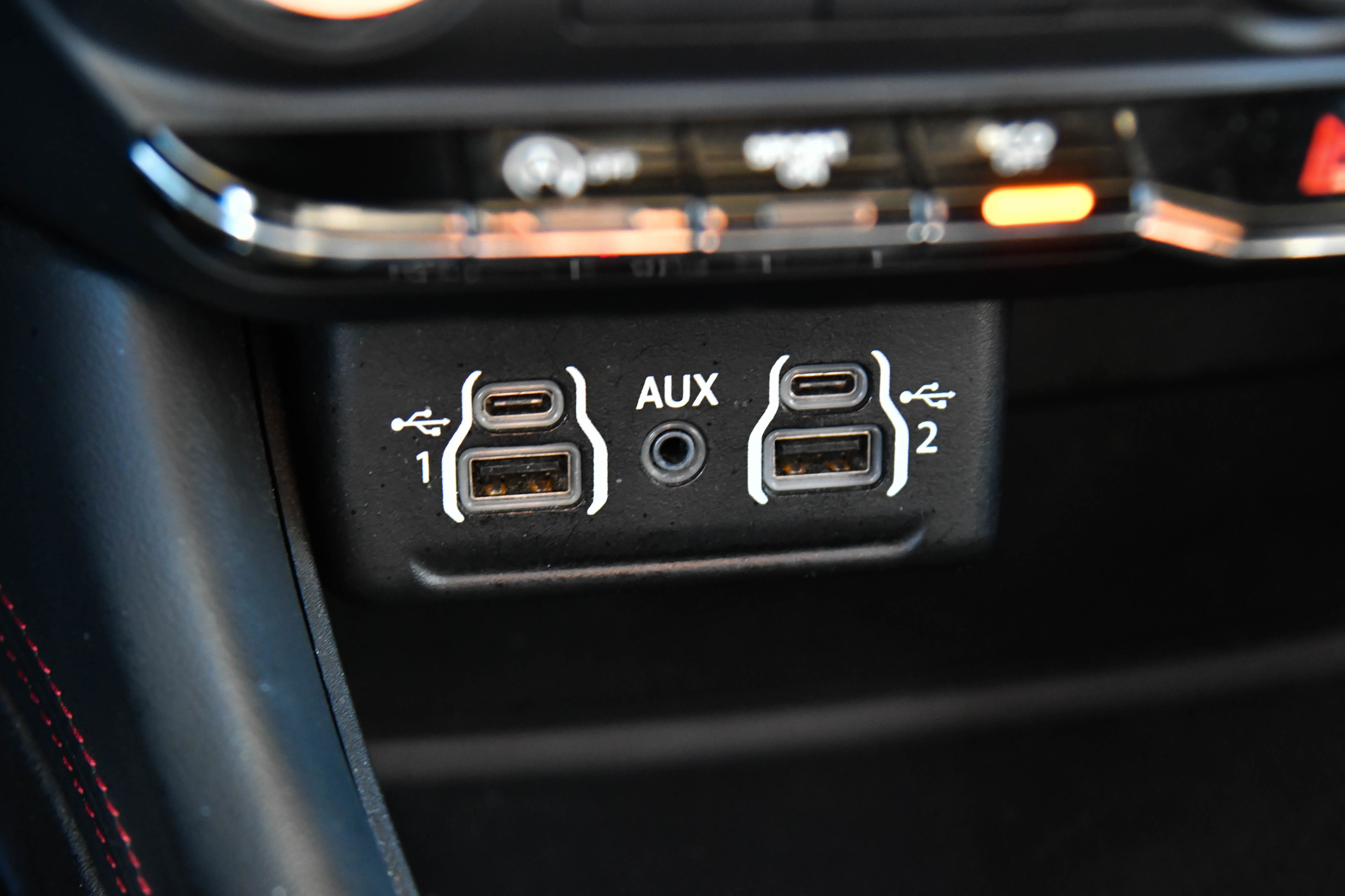 Used 2024 Dodge Durango GT image 29