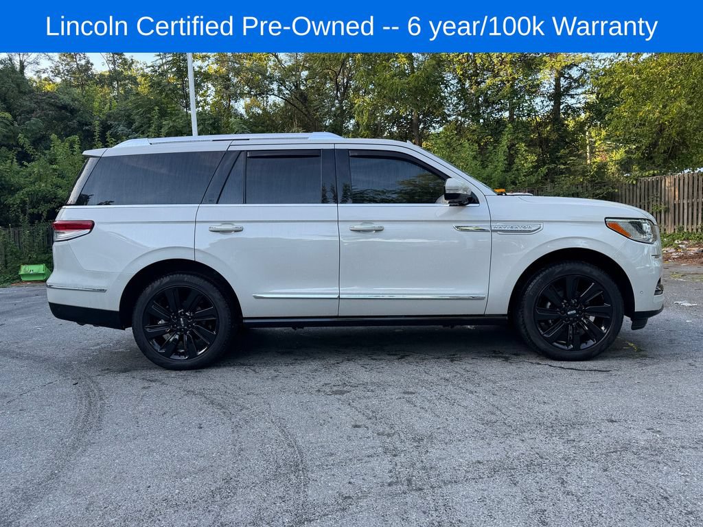 Used 2024 Lincoln Navigator Reserve AWD/4WD image 8