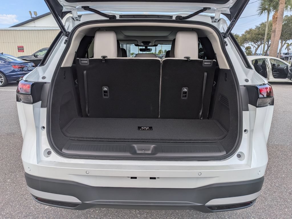 New 2027 INFINITI QX60 Luxe w/ Cargo Package AWD/4WD image 13