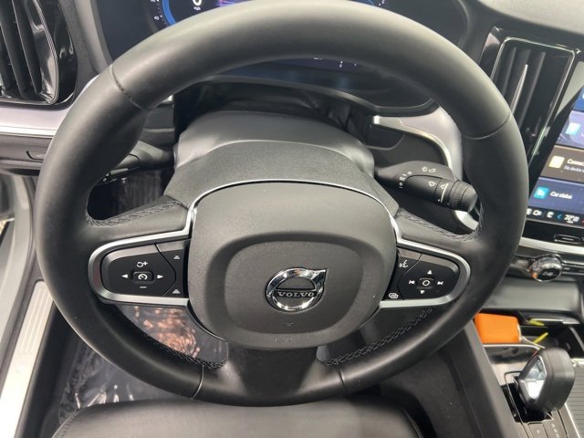 Used 2025 Volvo S60 B5 Core image 21