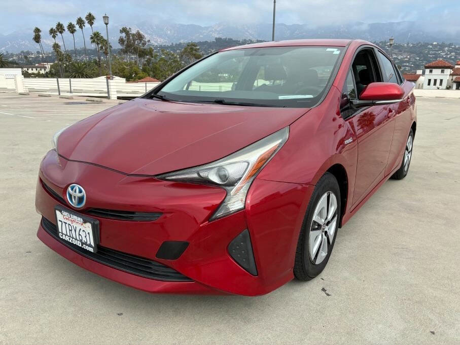 Used 2016 Toyota Prius Three Touring image 2