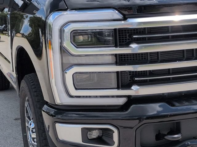 New 2026 Ford F250 Platinum w/ Platinum Plus Package AWD/4WD image 9