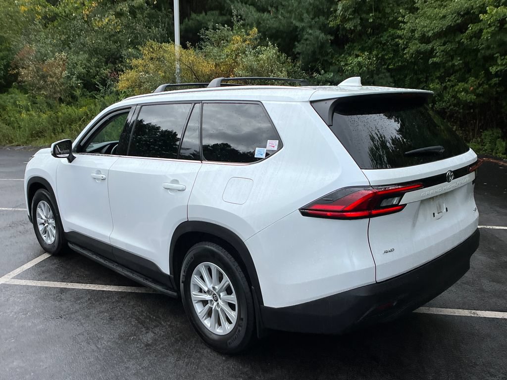 Certified 2025 Toyota Grand Highlander AWD image 32