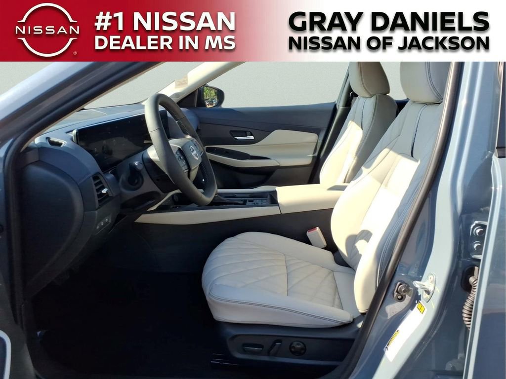 New 2026 Nissan Sentra SL w/ Floor Mat Package FWD image 22