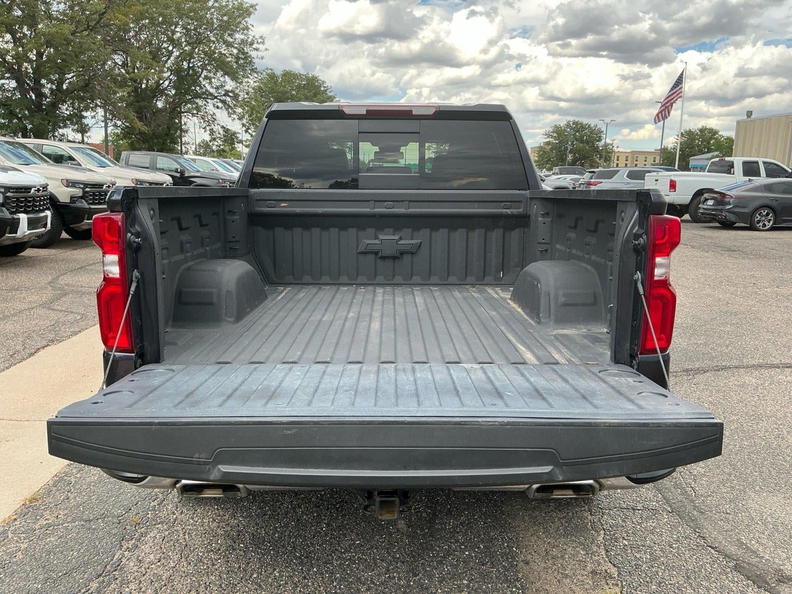 Used 2023 Chevrolet Silverado 1500 LTZ w/ LTZ Premium Package AWD/4WD image 17