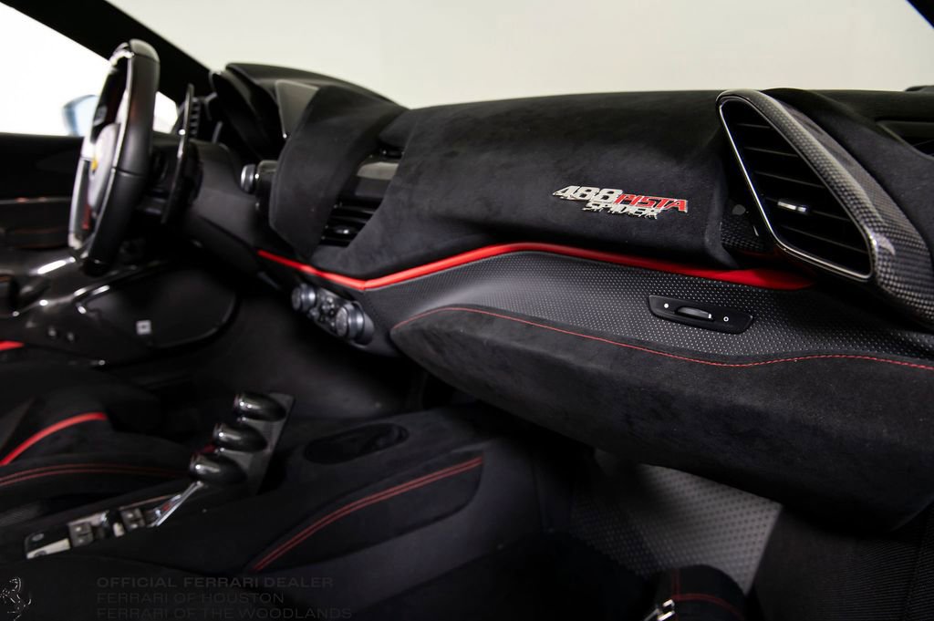 Used 2019 Ferrari 488 Pista Spider image 18