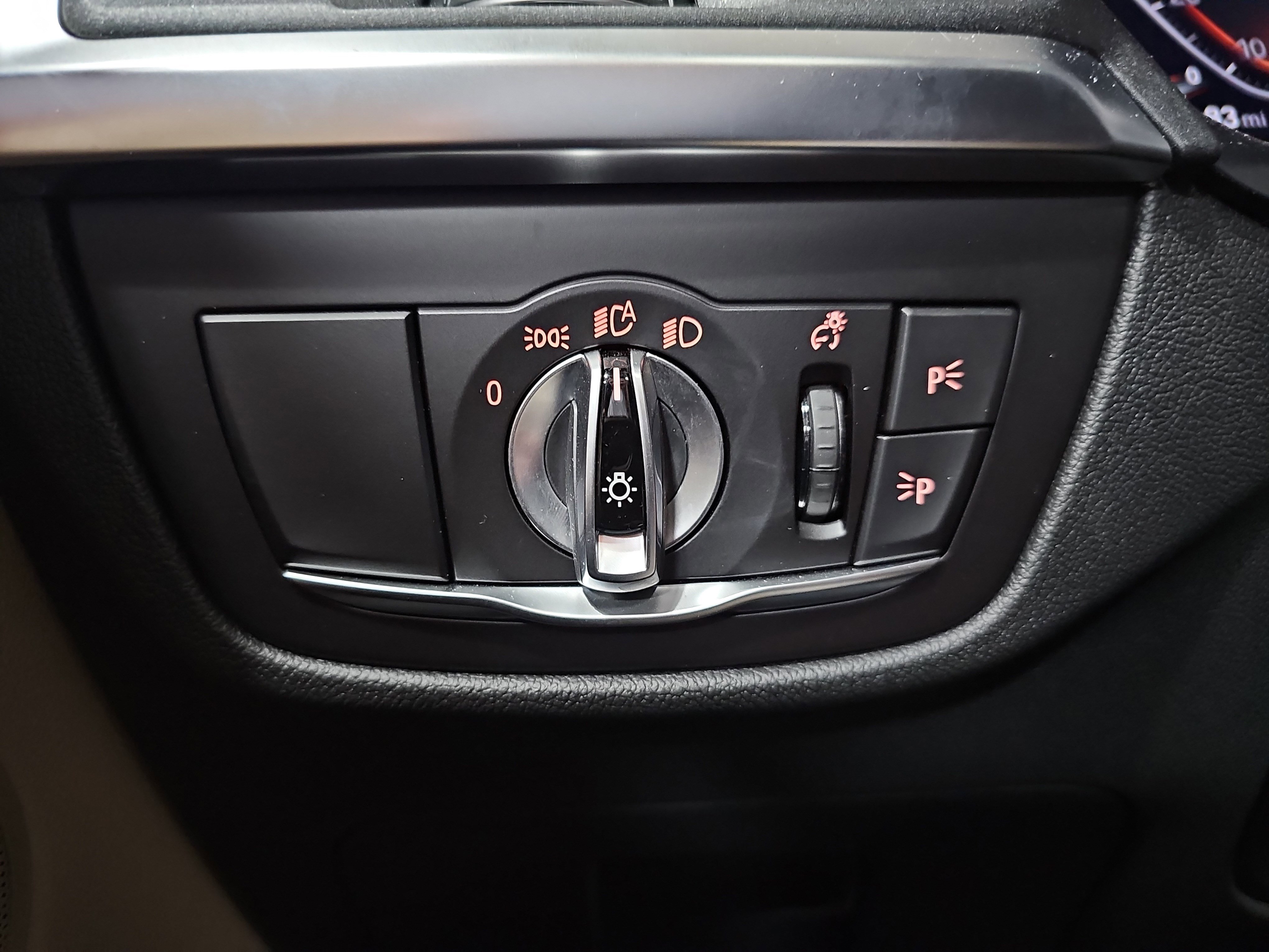 Used 2023 BMW X3 sDrive30i w/ Convenience Package RWD image 27
