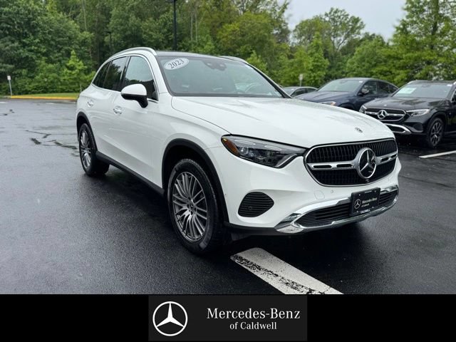 Certified 2023 Mercedes-Benz GLC 300 4MATIC image 1