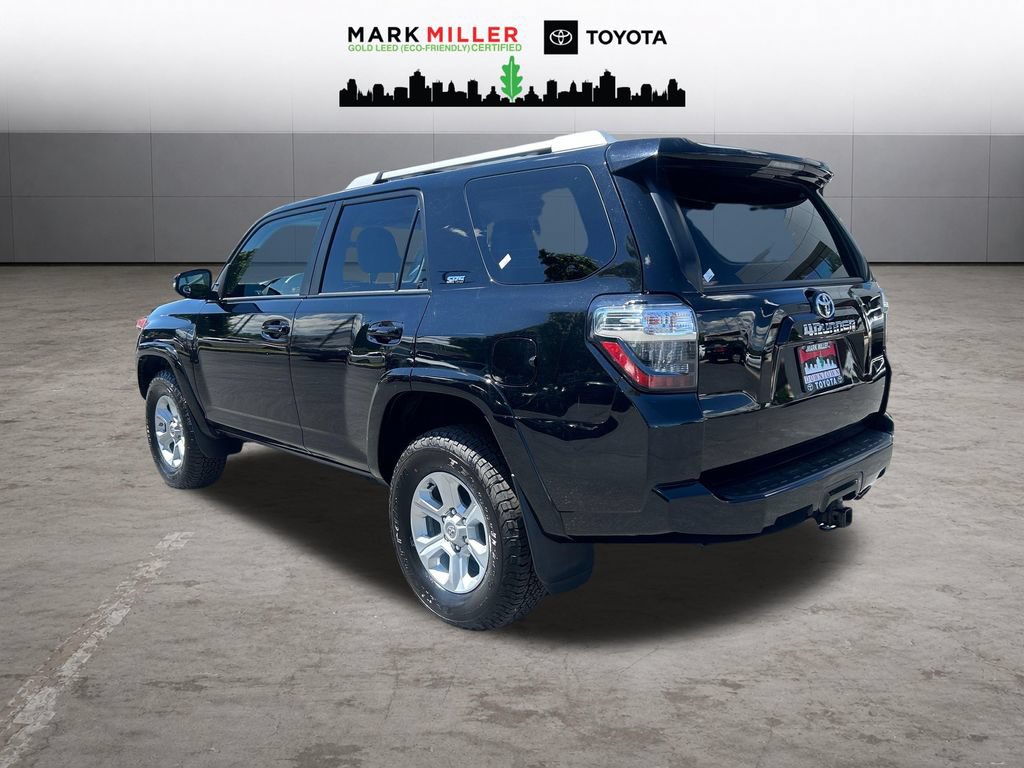 Used 2018 Toyota 4Runner SR5 Premium AWD/4WD image 3
