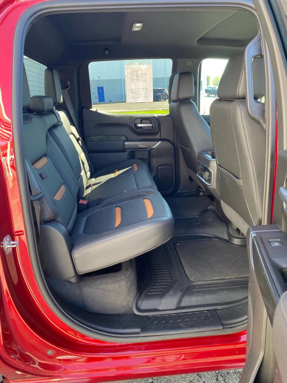 Used 2021 GMC Sierra 1500 AT4 image 32