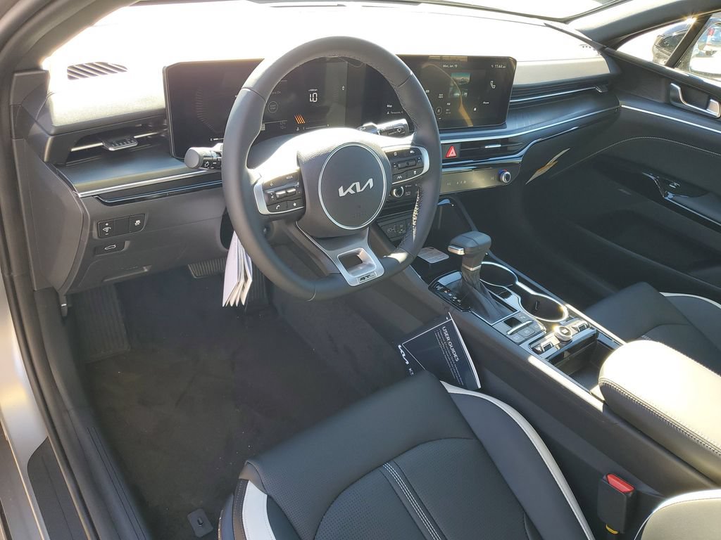 New 2026 Kia K5 GT-Line w/ GT-Line Premium Package FWD image 6
