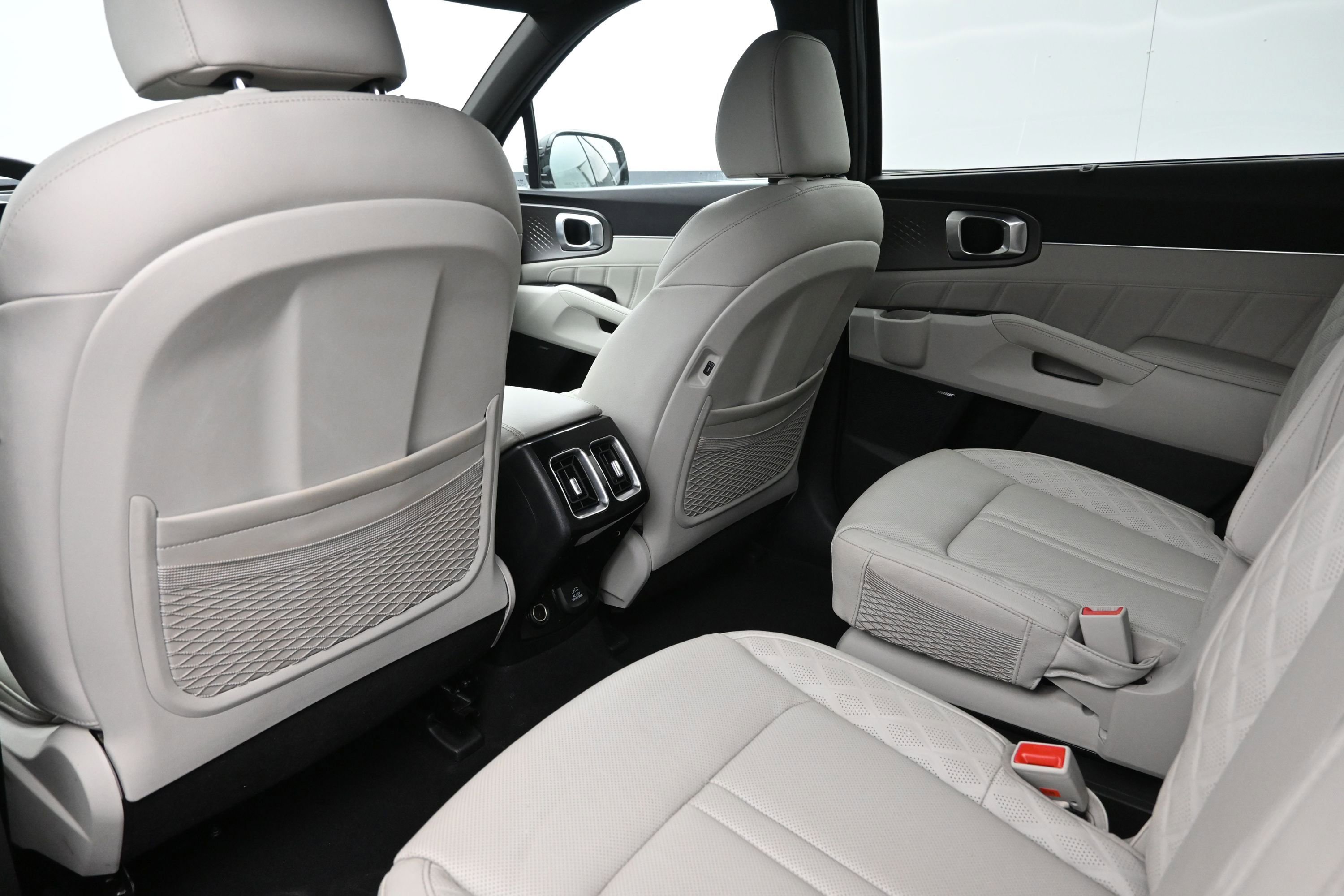 Used 2025 Kia Sorento SX Prestige AWD/4WD image 22
