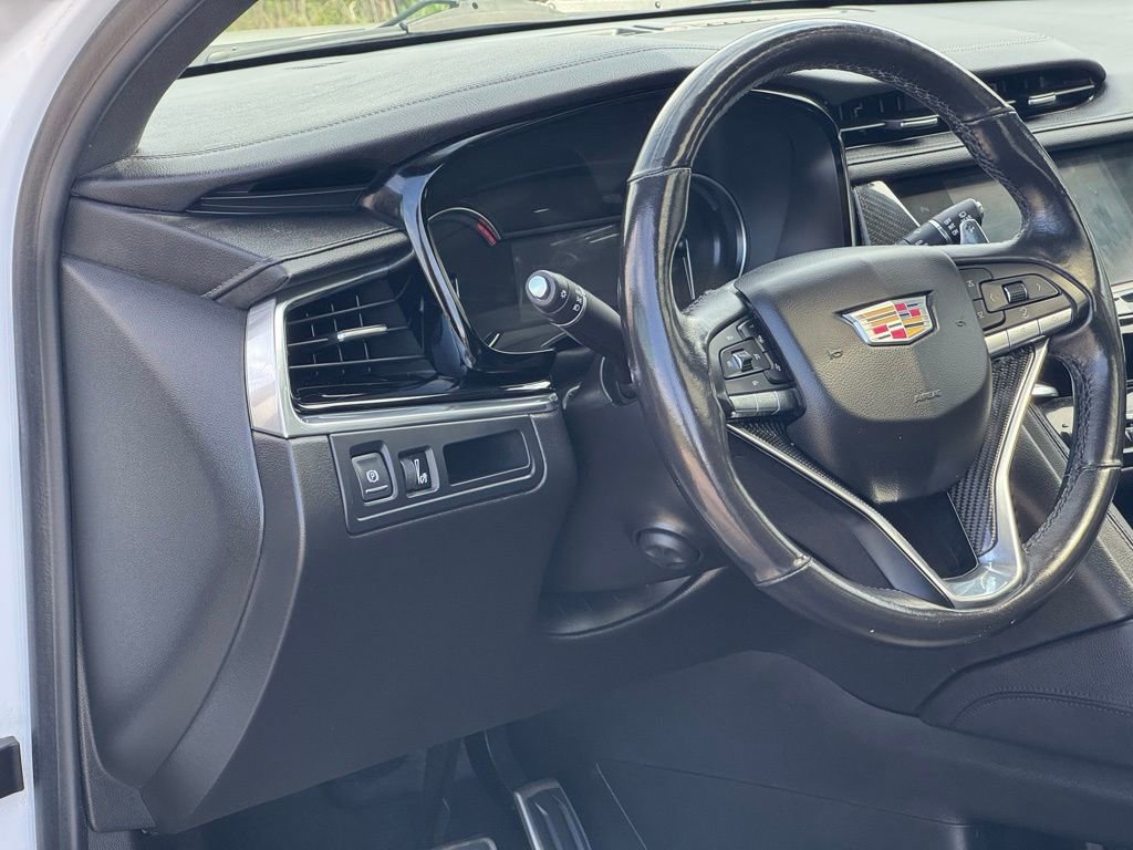 Used 2020 Cadillac XT6 Sport AWD/4WD image 15