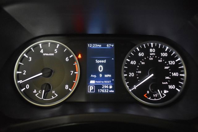 Certified 2023 Nissan Sentra S image 24
