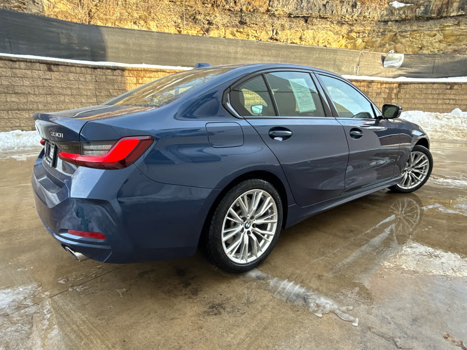 Certified 2023 BMW 330i xDrive 330i xDrive w/ Premium Package image 3