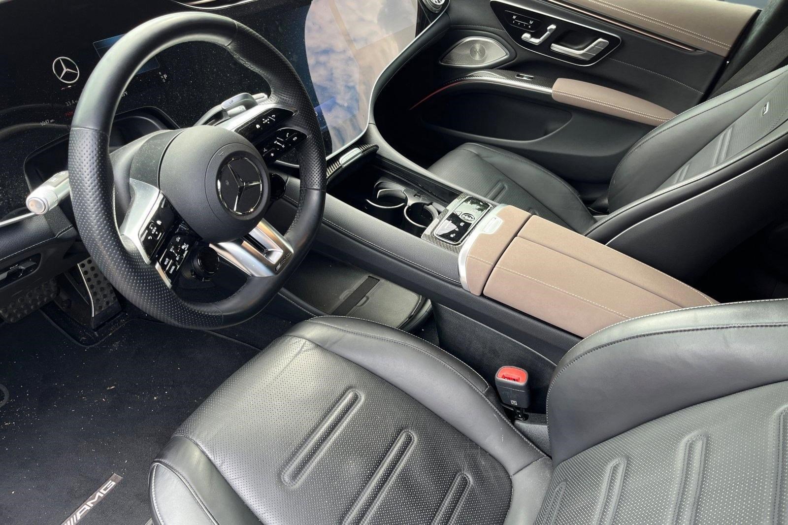 Used 2023 Mercedes-Benz EQS AMG 4MATIC image 3