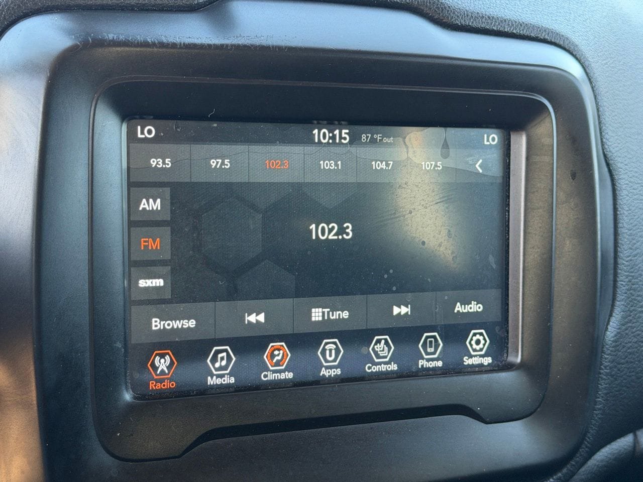 Used 2021 Jeep Renegade Latitude w/ Convenience Group FWD image 22
