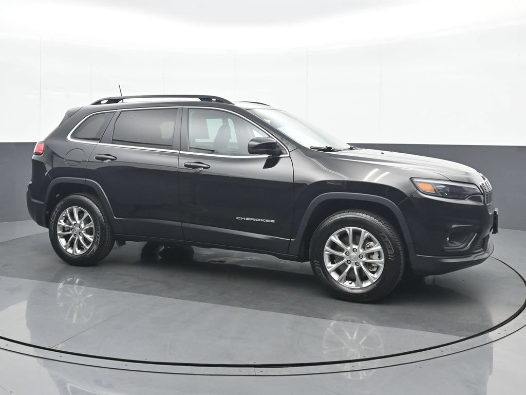 Used 2022 Jeep Cherokee Latitude Lux w/ Sun & Sound Group AWD/4WD image 8