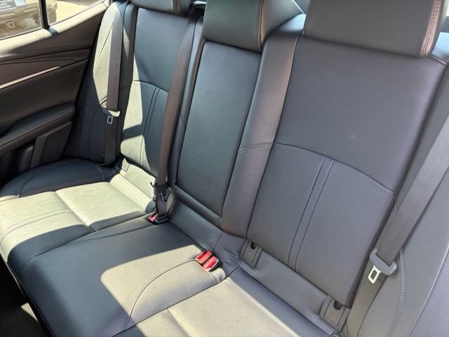 Used 2025 Toyota Camry XSE FWD image 30