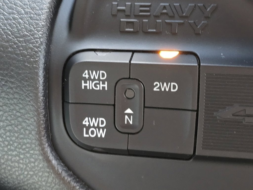 Used 2024 RAM 2500 Tradesman w/ Chrome Appearance Group image 26