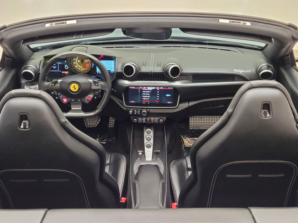Used 2022 Ferrari Portofino M image 22