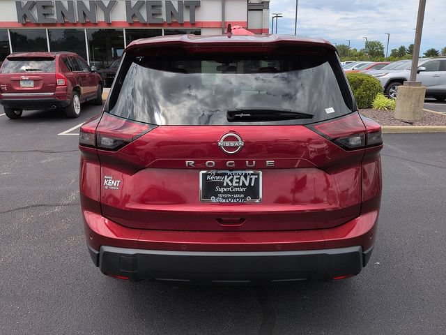 Used 2025 Nissan Rogue SV FWD image 6