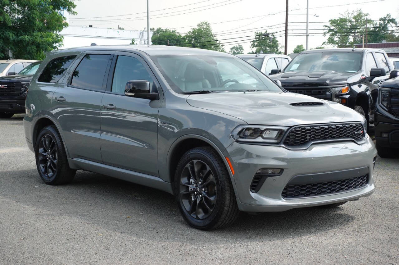 Used 2022 Dodge Durango R/T w/ Trailer Tow Group IV image 4