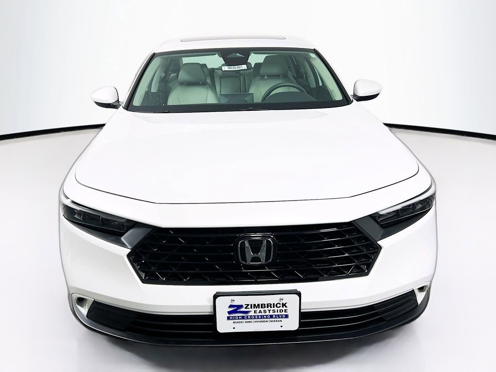 Used 2023 Honda Accord EX image 2