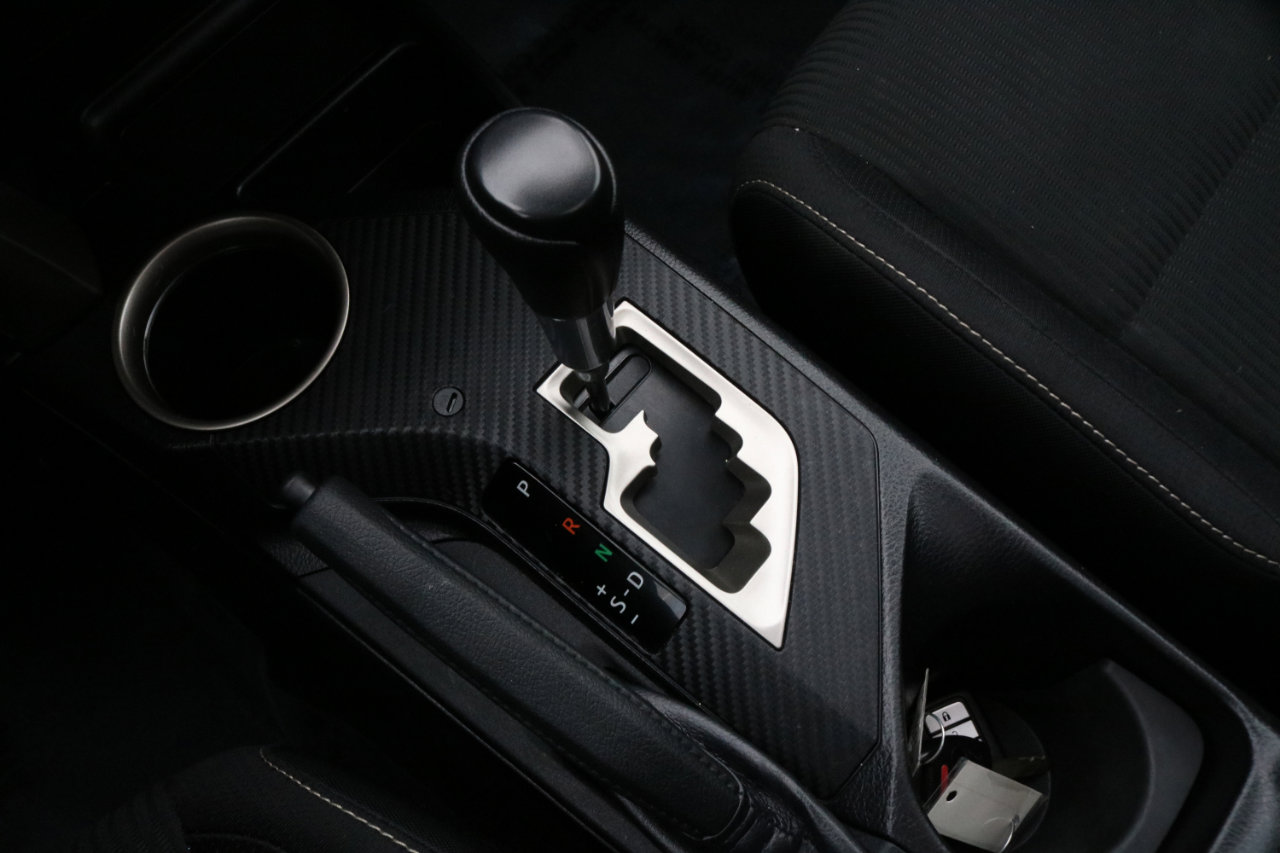 Used 2015 Toyota RAV4 XLE image 30