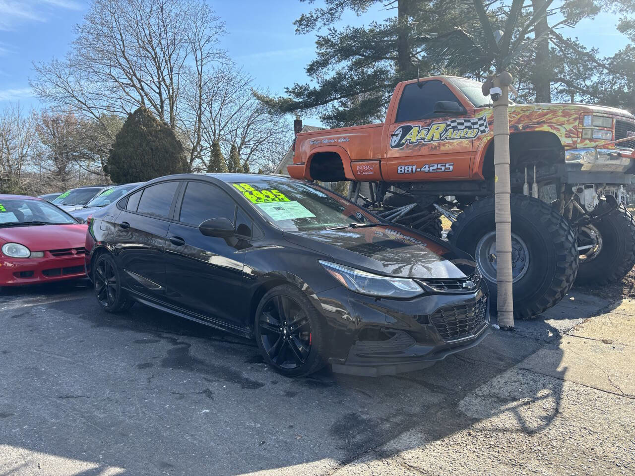 Used 2018 Chevrolet Cruze LT w/ Redline Edition image 2