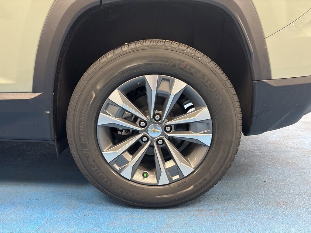 New 2026 Chevrolet Equinox LT image 16