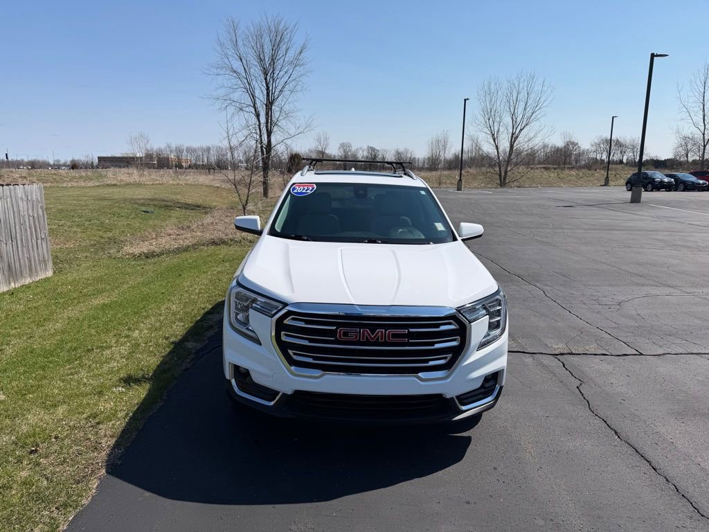 Used 2022 GMC Terrain SLT w/ Infotainment Package II image 8