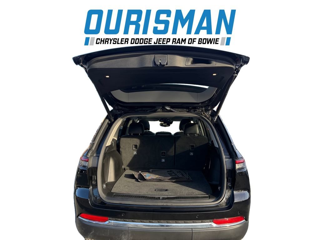 Used 2022 Jeep Grand Cherokee Limited 4xe image 23