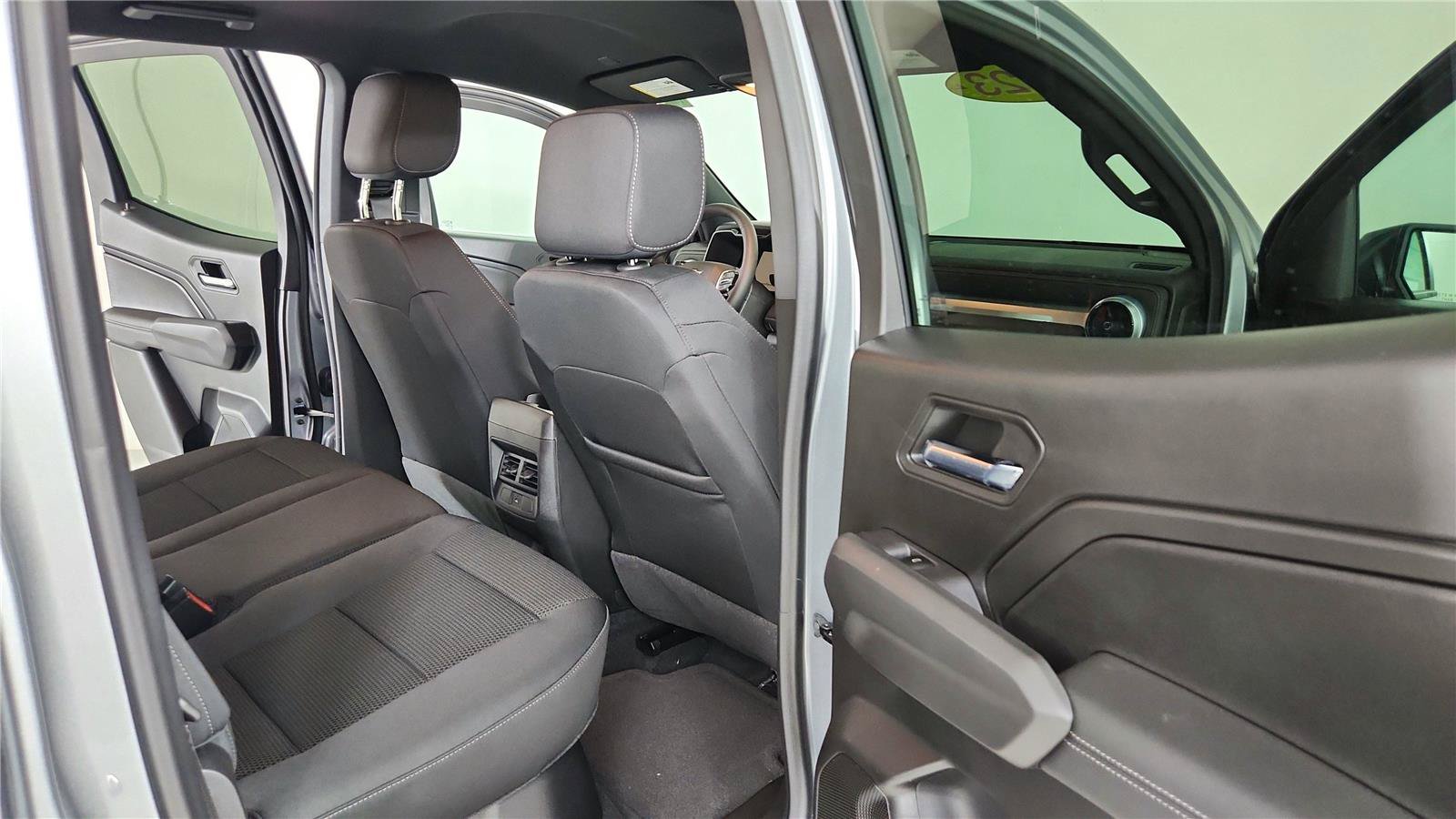 Used 2023 Chevrolet Colorado LT w/ LT Convenience Package II RWD image 37