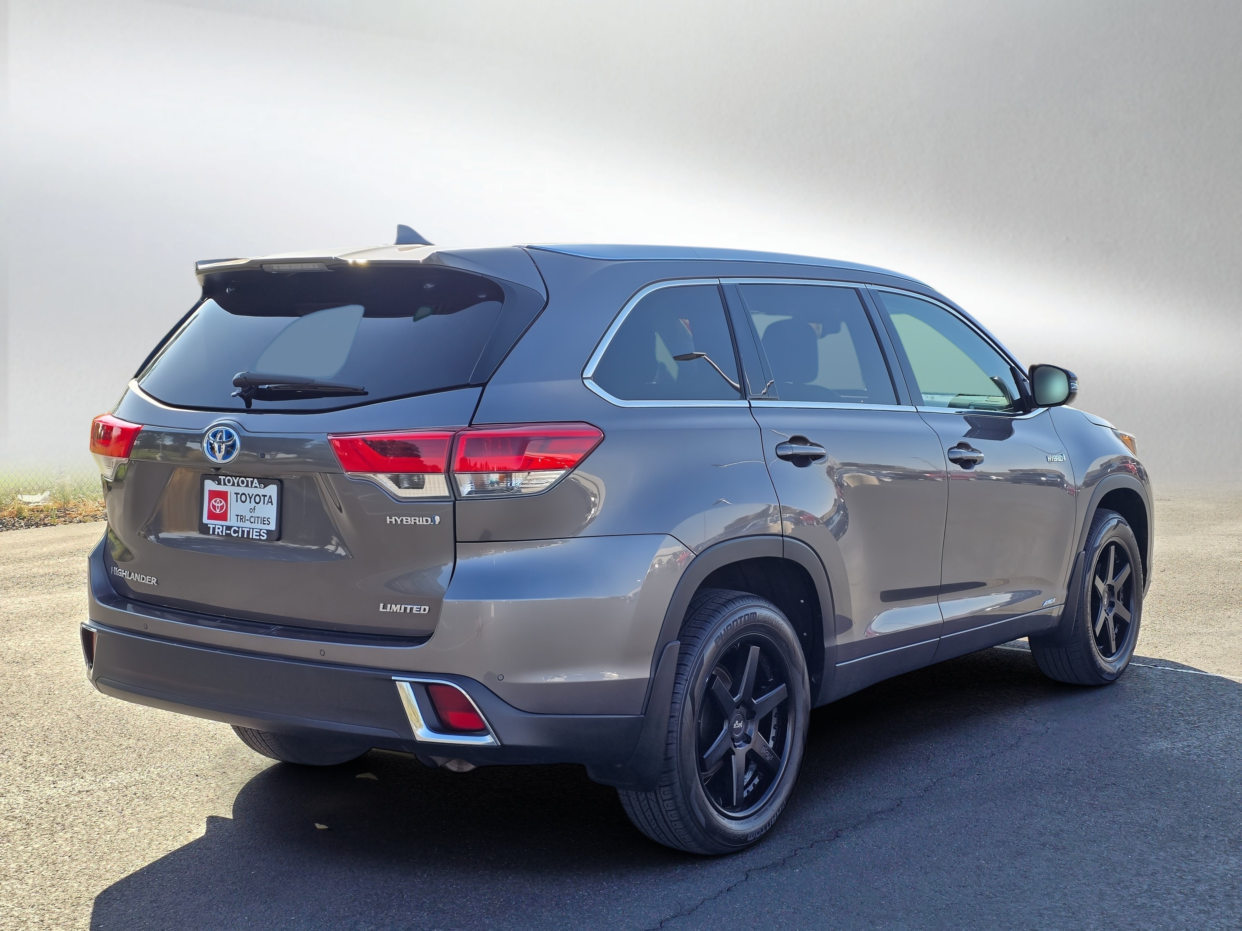 Used 2019 Toyota Highlander Limited Platinum AWD/4WD image 5