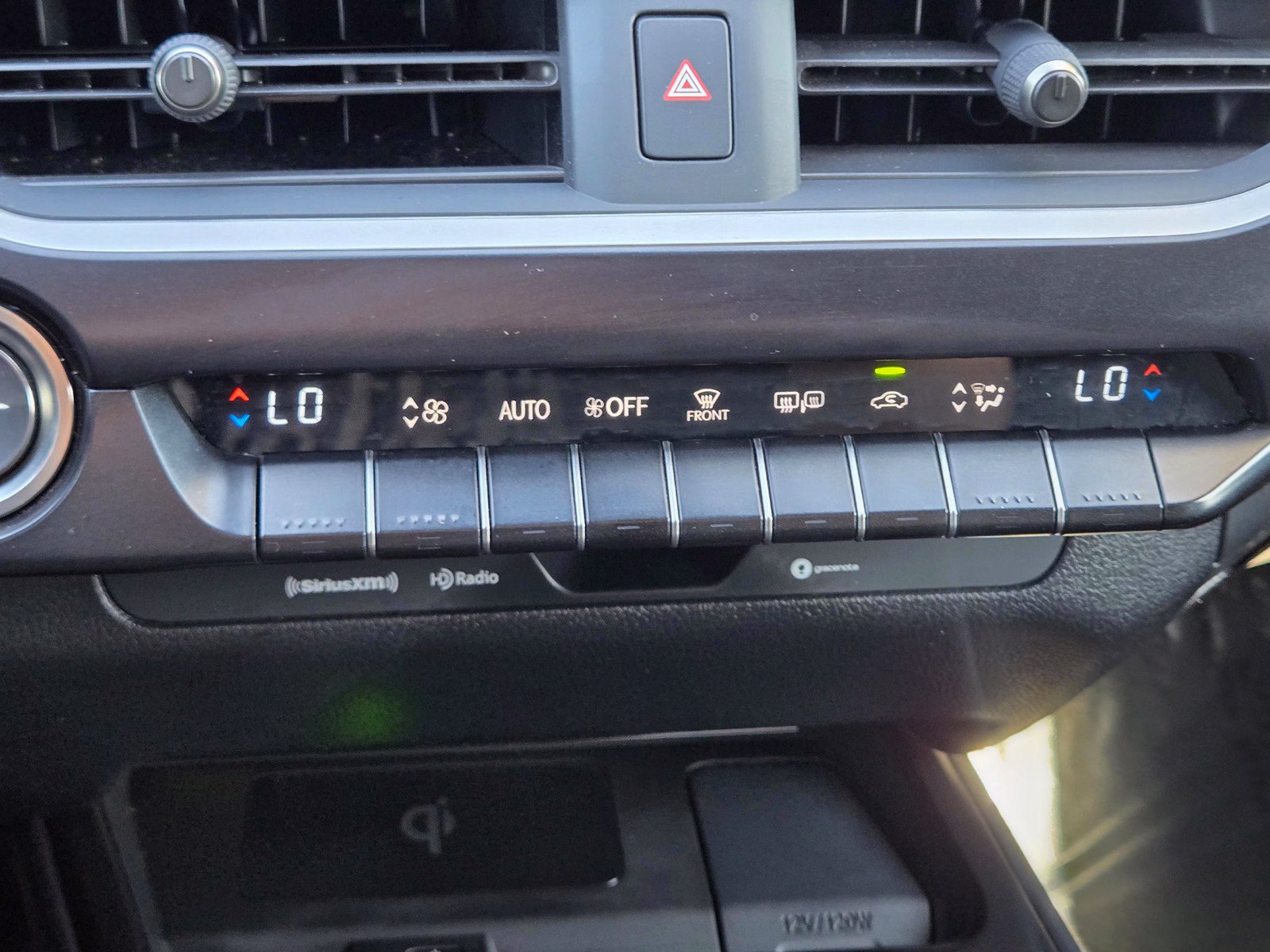 Used 2022 Lexus UX 200 w/ Accessory Package (Z2) FWD image 22
