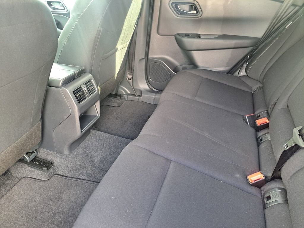 Used 2026 Nissan Rogue S image 22