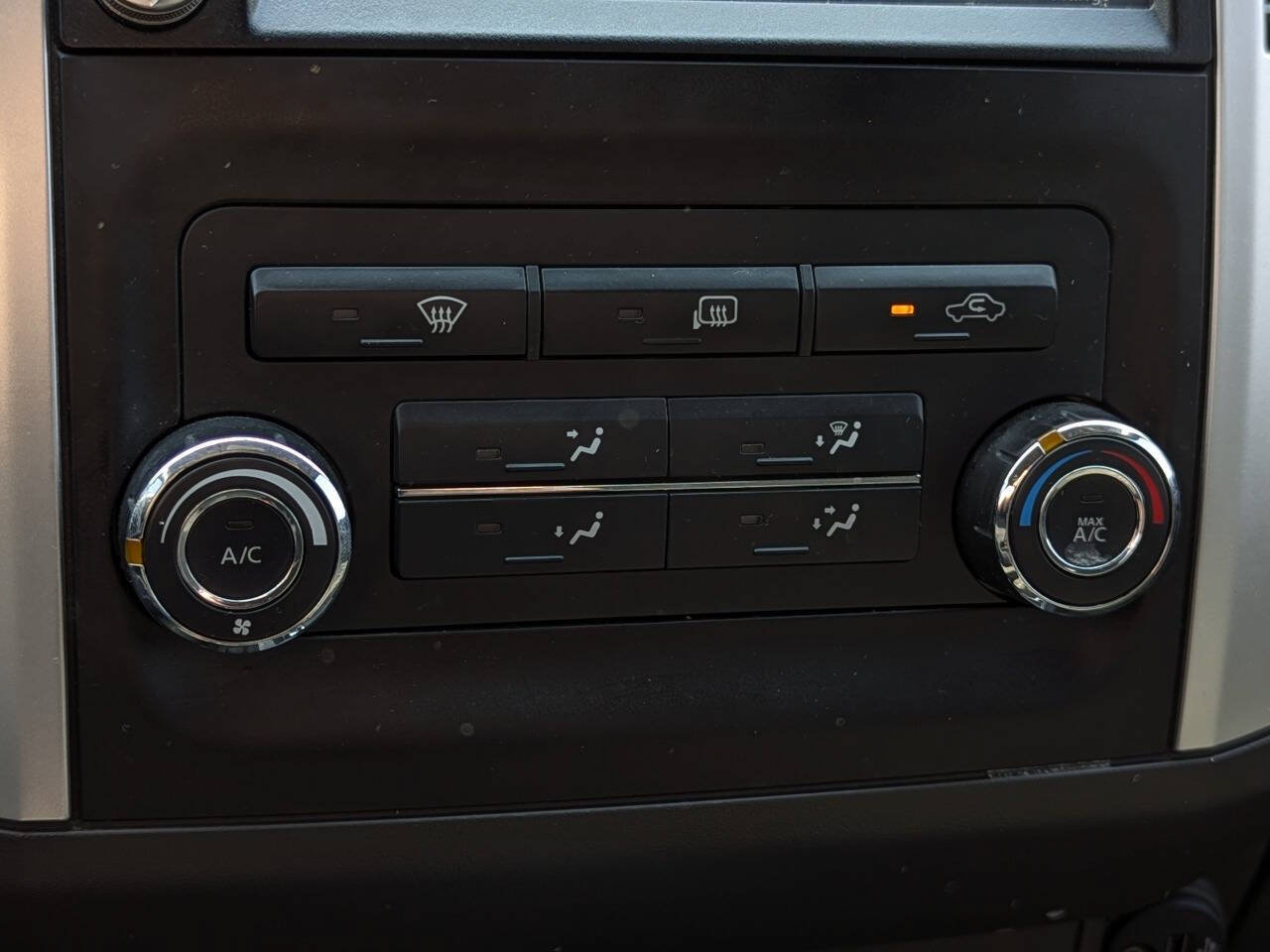 Used 2019 Nissan Frontier SV AWD/4WD image 21