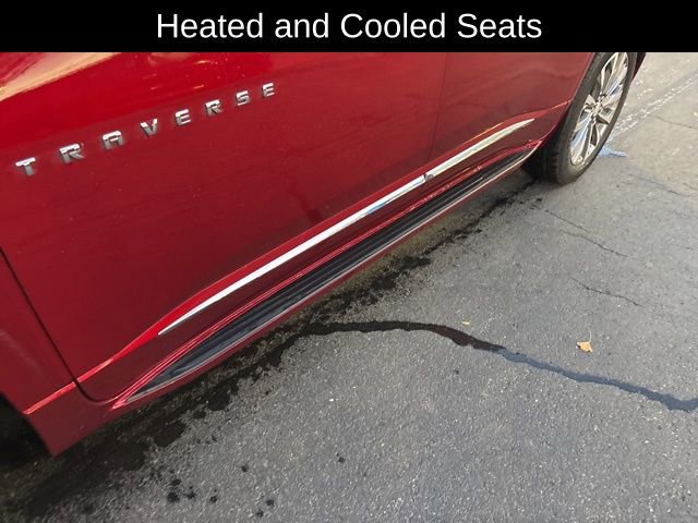 Used 2023 Chevrolet Traverse Premier image 4