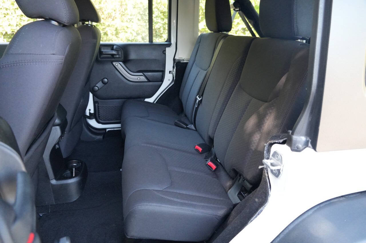 Used 2014 Jeep Wrangler Unlimited Sport w/ Mopar Black Appearance Group AWD/4WD image 18