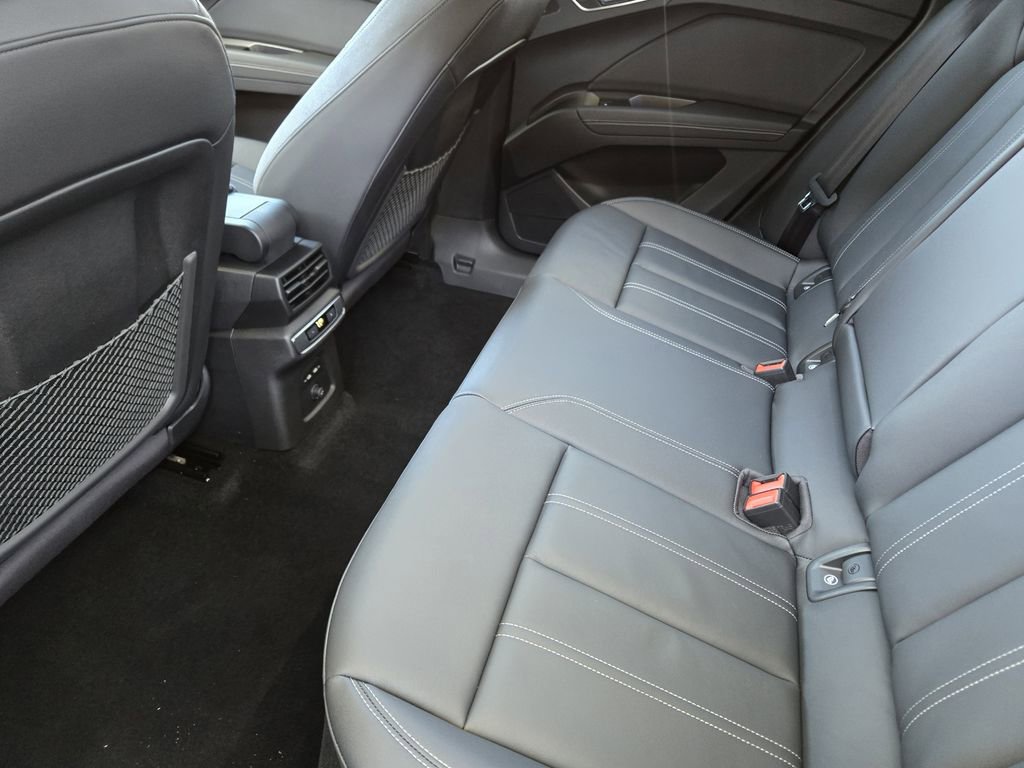 New 2026 Audi Q4 e-tron Premium Plus image 34