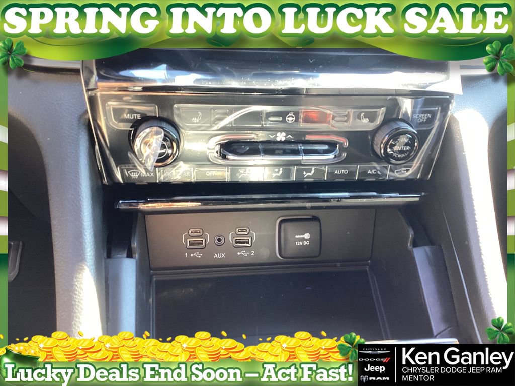 New 2025 Jeep Grand Cherokee L Laredo w/ Luxury Tech Group I image 12